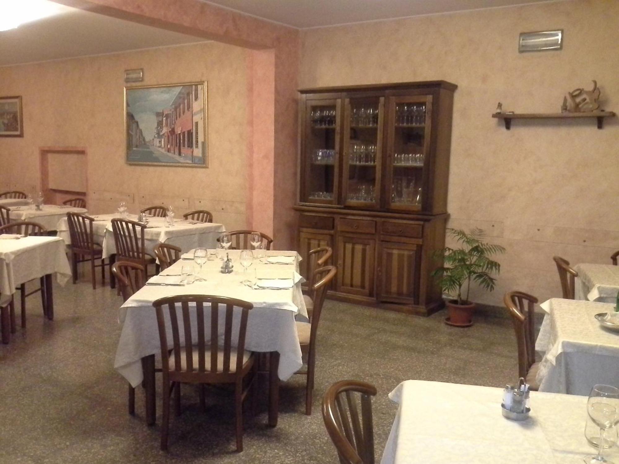 Hotel Ticino Ristorante Chierico Carbonara al Ticino Kültér fotó